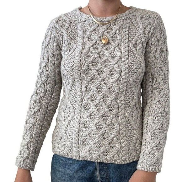 Aran Sweater Market Womens Light Gray Irish Fisherman Chunky 100% Wool Sweater S - Picture 5 of 7